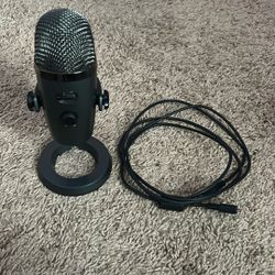 Blue Yeti Nano Mic