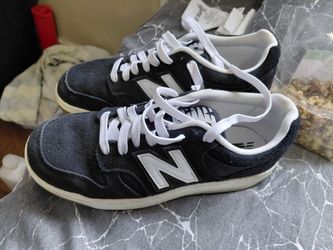 New balance shoes