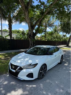 2022 Nissan maxima SL