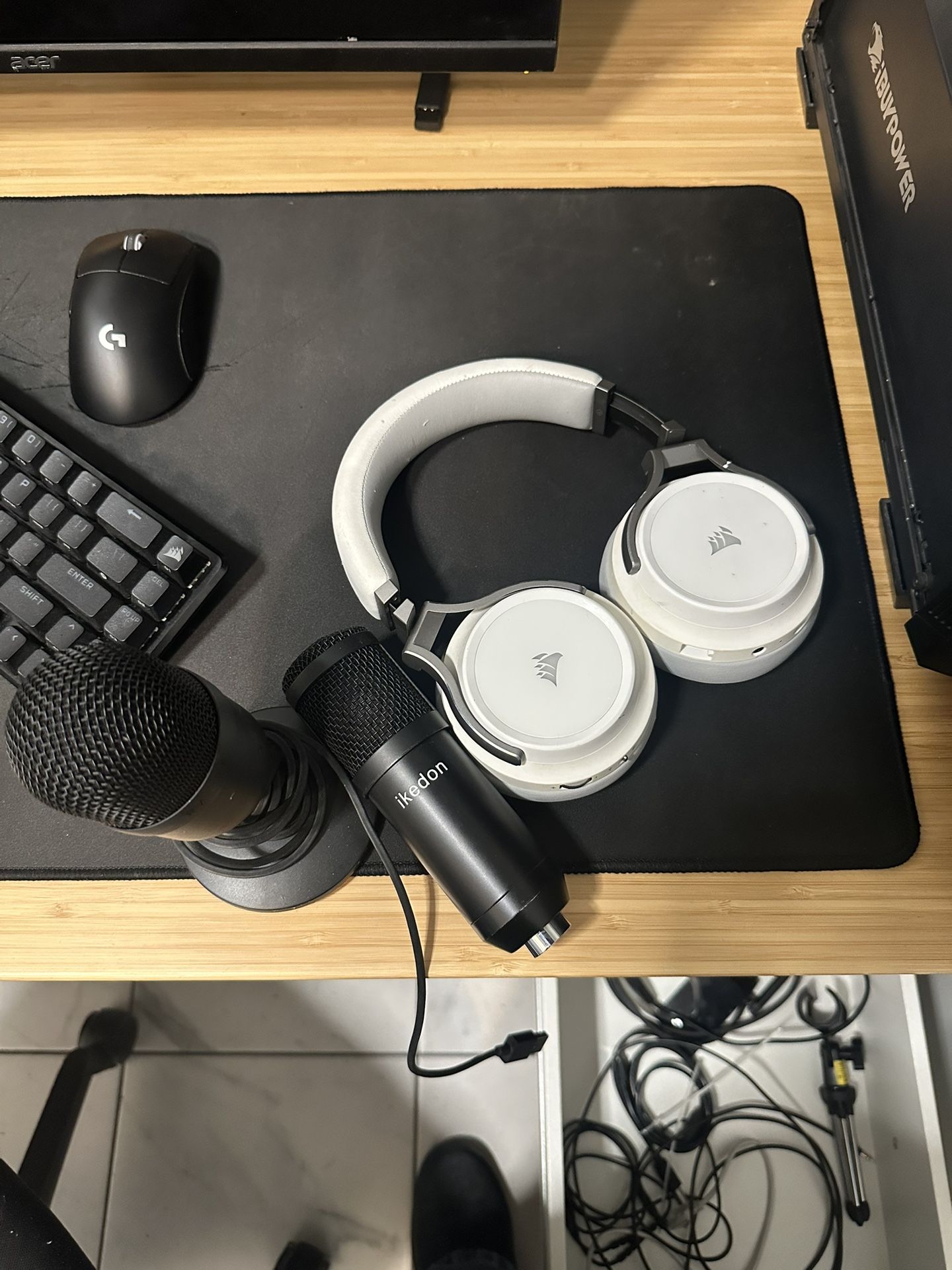 Headphones And Mic