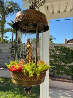 1970s Vintage MCM Goddess mineral oil rain lamp