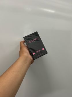 Valentino Cologne