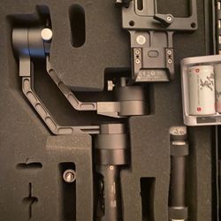 Zyhion Camera Crane/ stabilizer
