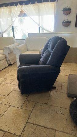 Blue Upholstered Recliner Chair – Plush & Comfortable