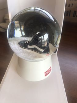 Vans Snowglobe