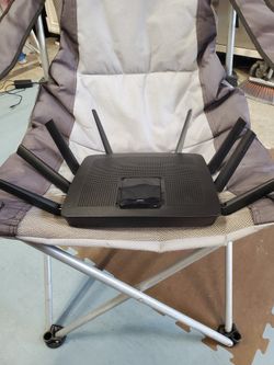 EA9500 Linksys Router