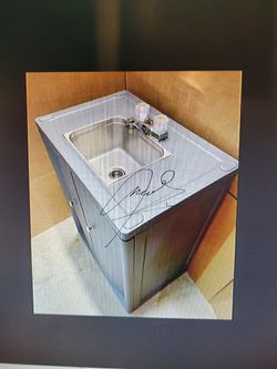 New Portable Sink Set It Up Anywhere Ready To Go 
