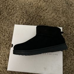 Low Suede Boots