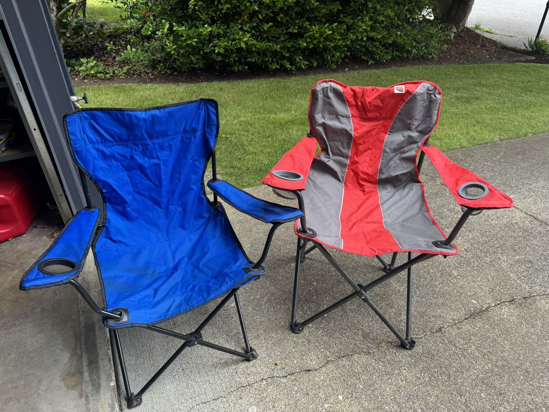 2 Camping chairs
