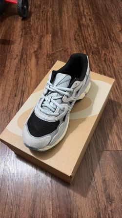 ASICS GEL-NYC Black/Piedmont Grey – Men's Size 9 – Brand New