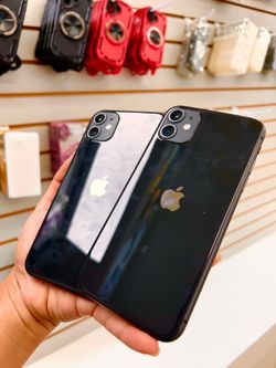 iPhone 11 64GB UNLOCK