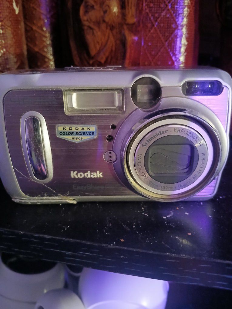 Kodak EasyShare DX6440 Digital Camera