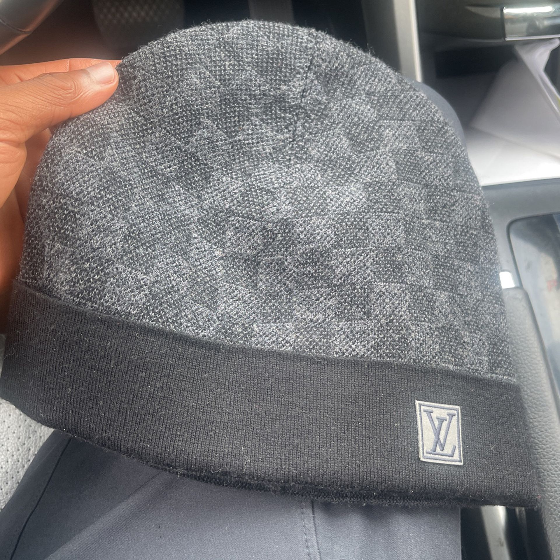 Louis Vuitton Mens Hat for Sale in Baltimore, MD - OfferUp