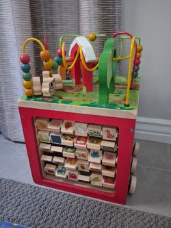 Zany zoo wooden activity cube
