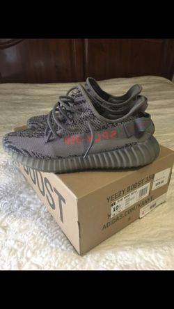 Yeezy belugas 2.0 v2s size 10.5