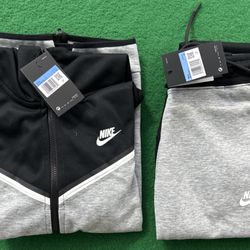 Nike Tech Fleece
