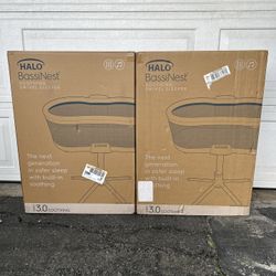 HALO BassiNest Soothing Swivel Sleeper 3.0 Baby Bassinet - Gray