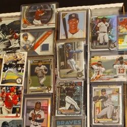 2000+ Baseball Card Lot