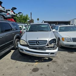 2001 Mercedes Ml500 Parts Only