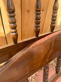 Twin size Vintage Post  Bedframe with metal rails