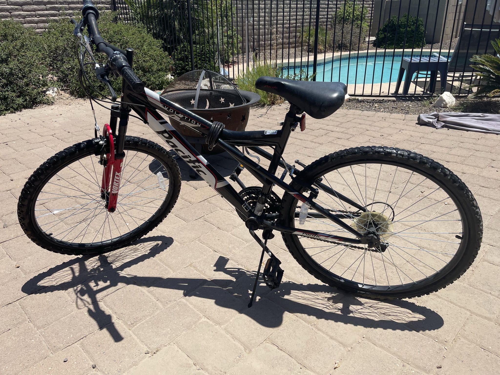 Pacific evolution deals mountain bike