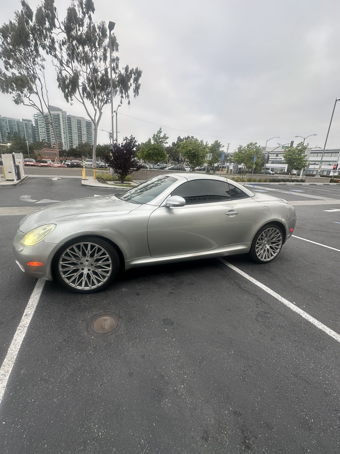 Lexus sc 430