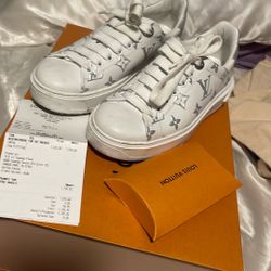 Louis Vuitton Sneaks 