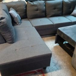 BRAND NEW SECTIONAL COUCH WITH OTTOMAN IN ORIGINAL BOX