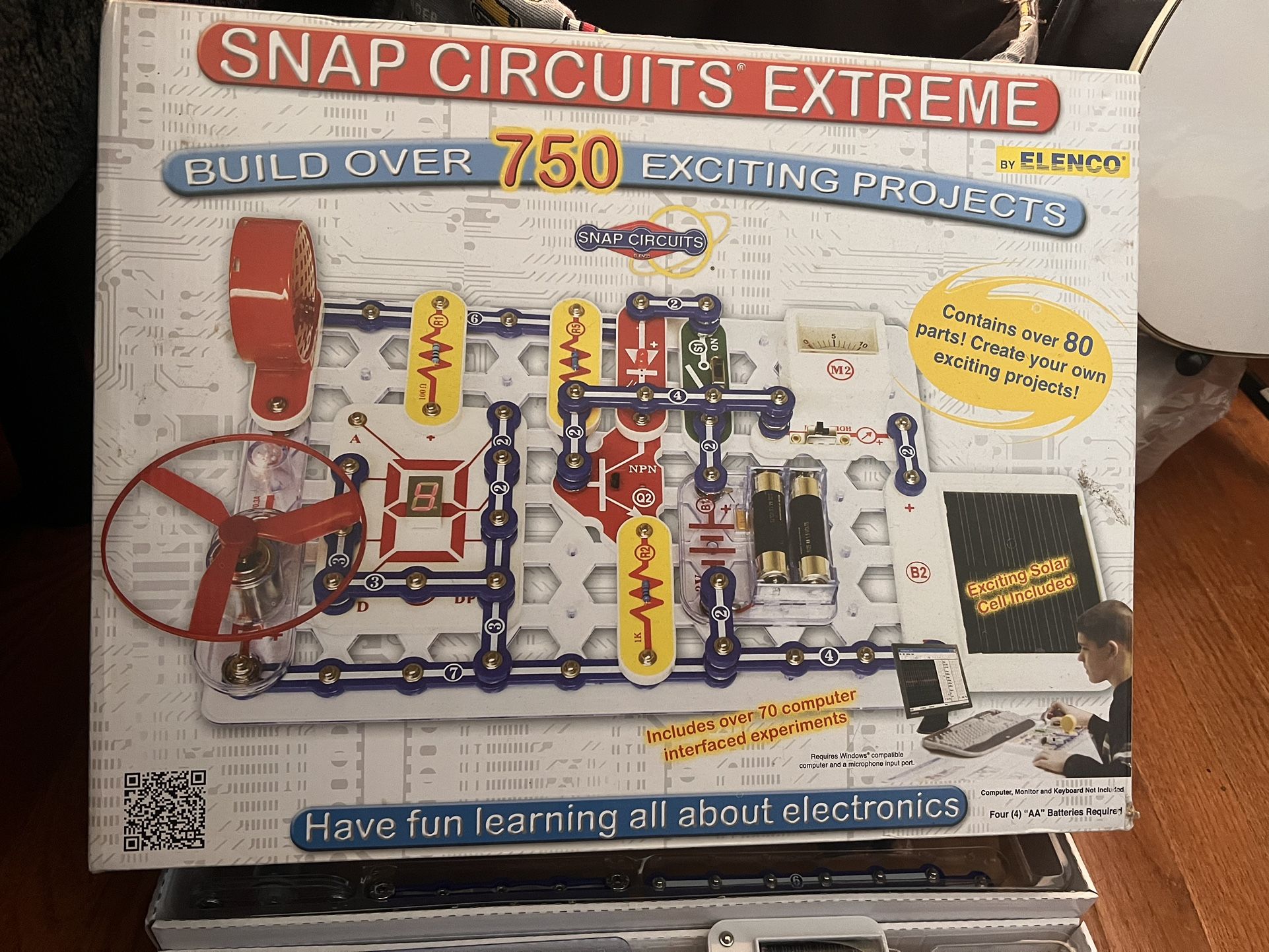 Snap Circuits Extreme
