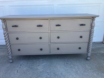 Dresser - Solid Wood