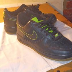 Men's Nike Air Force Ones Black volt/Black Noir