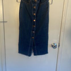 Black label blue stretch midi jean skirt 