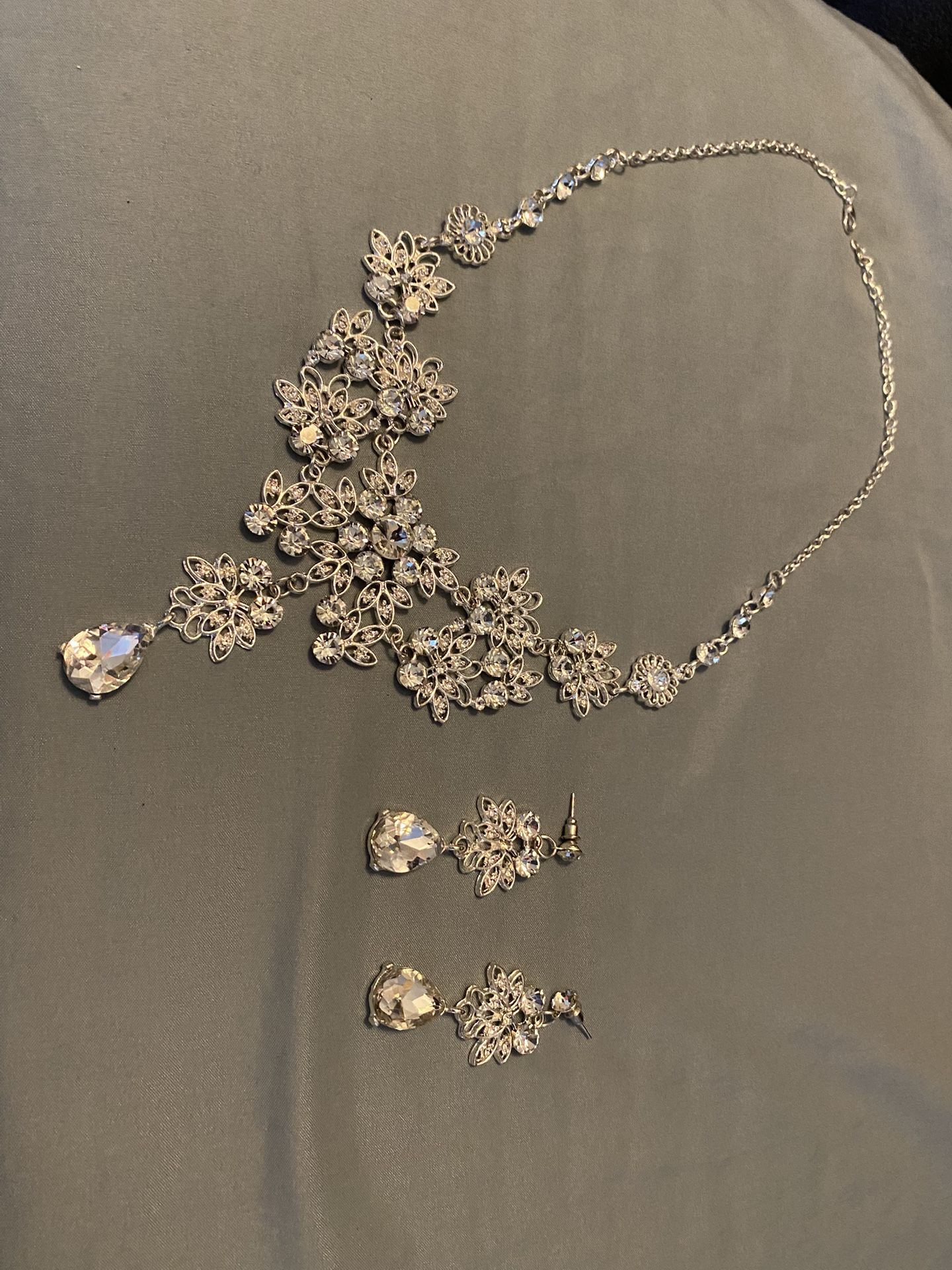 NEW - Jewelry Set of 3 pieces For Wedding, Sweet 16teen OR Any occasions - Firm Price $45