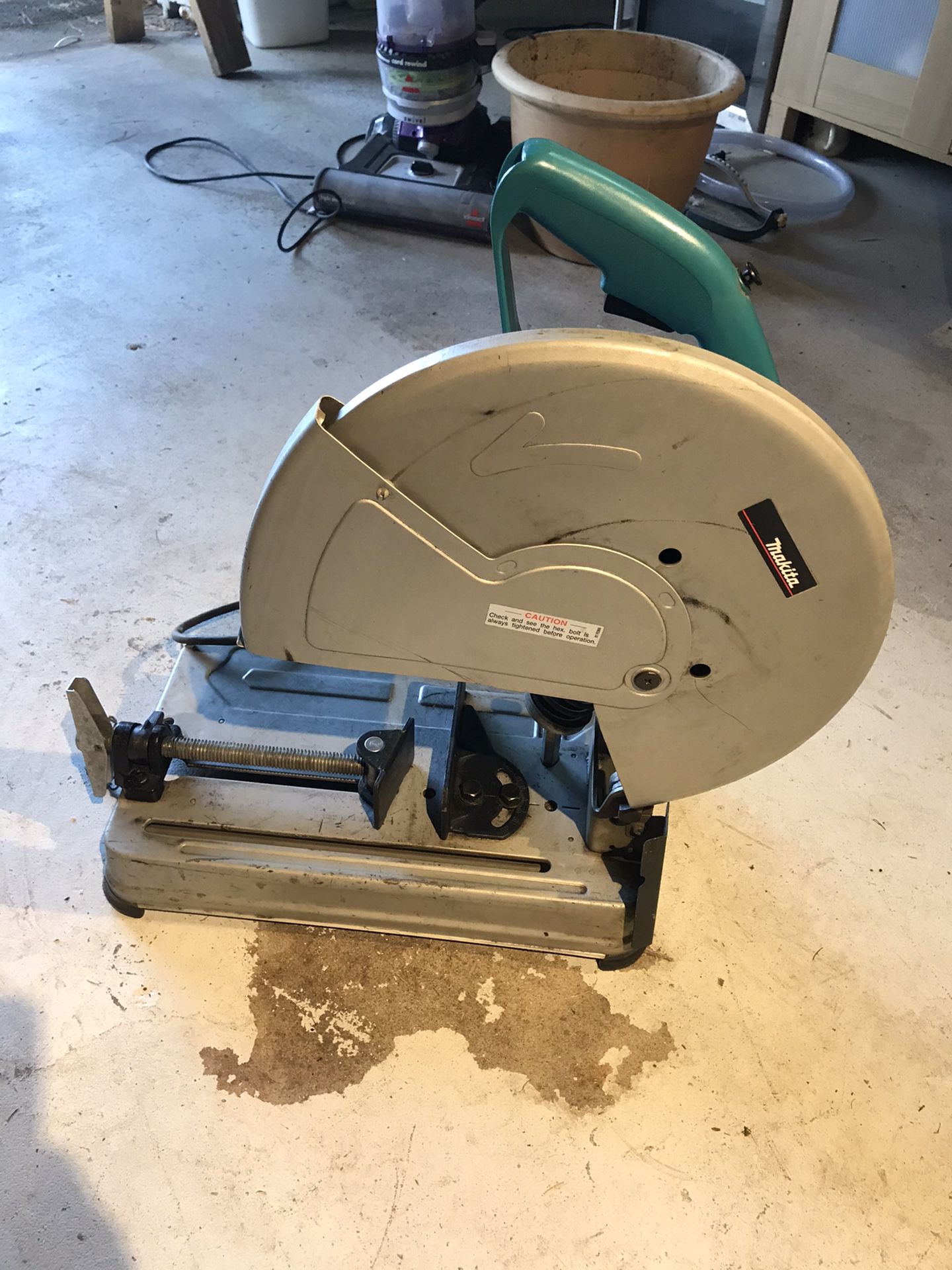 Makita cut-off saw model 2414NB 14” portable chop saw