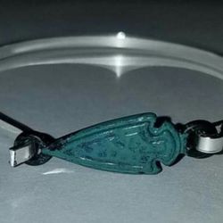 Silver Bracelet w/ Metal Arrowhead