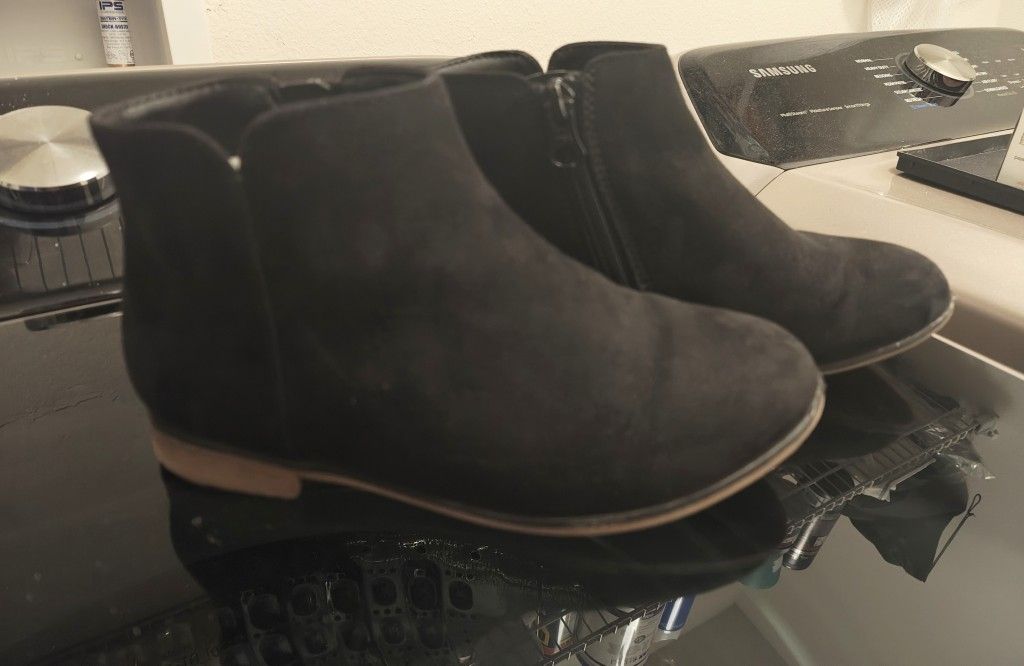 Girls Size 13 Boots Cat n Jack Brand