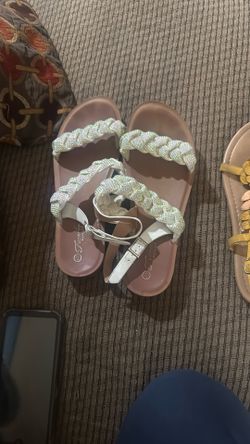 Women’s White Sparkly Sandals