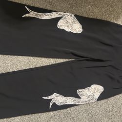 Women’s lace bow pant