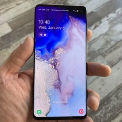 Samsung Galaxy S10 128GB UNLOCKED W/case And Charger
