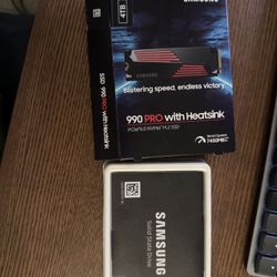 Samsung 990PRO 4TB NVMe M.2 SSD – PCIe Gen4 – High-Speed Internal Drive