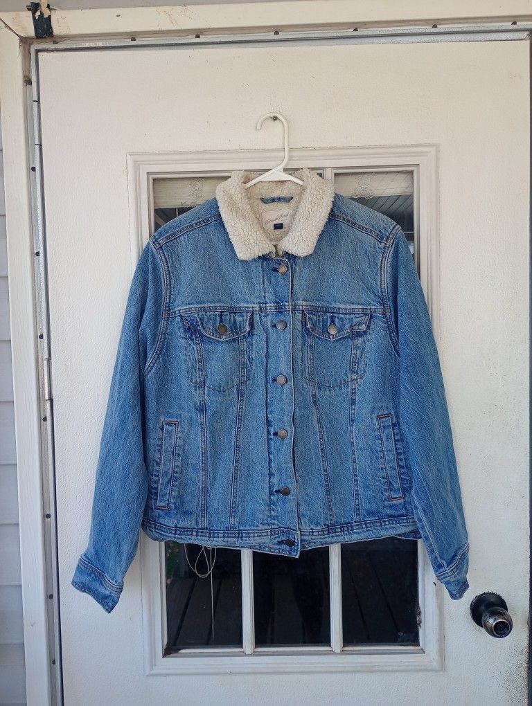 Universal Thread Denim Sherpa Lined Jean Jacket Women Pockets Bottom Front XL