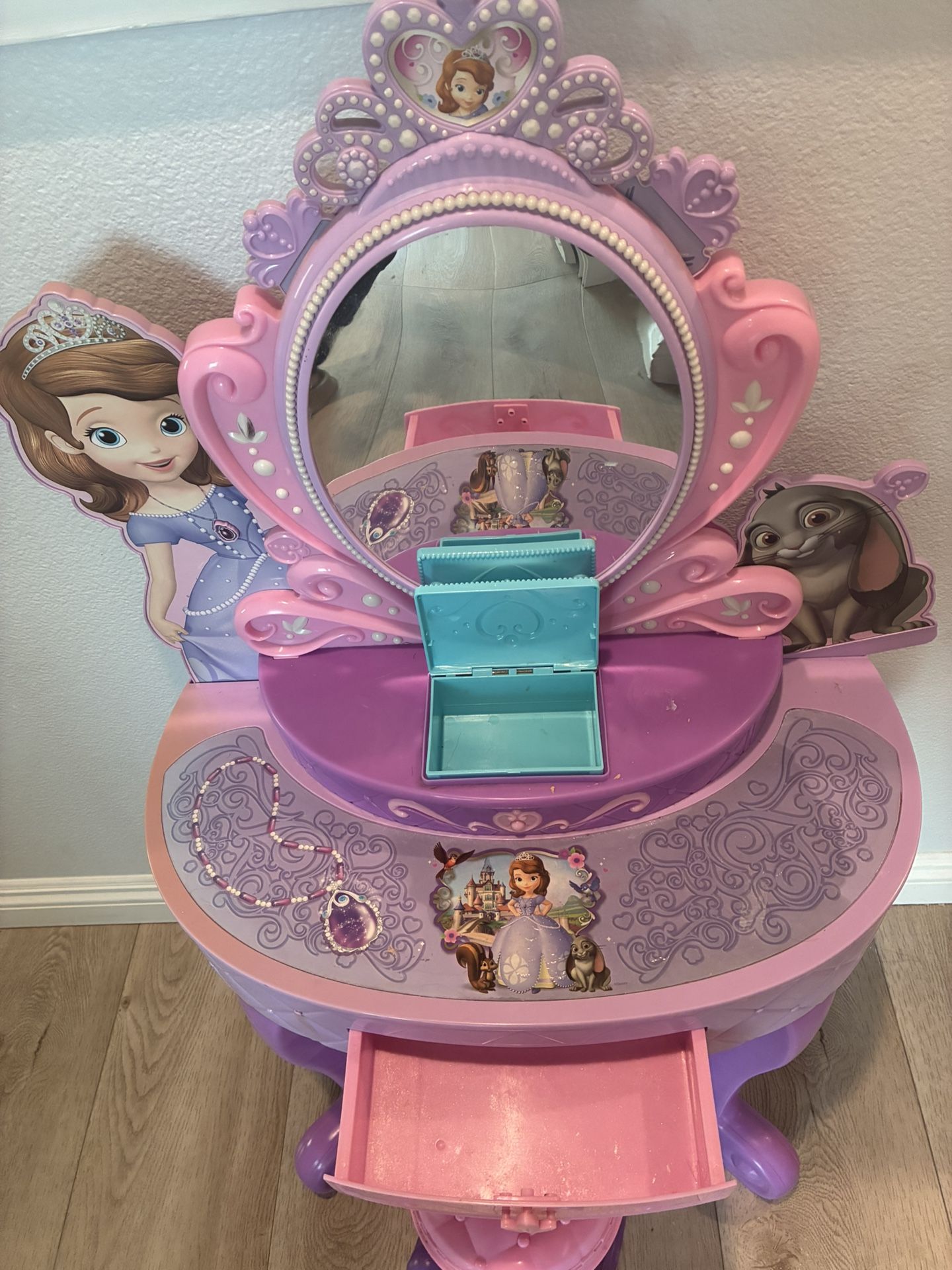 Kids Vanity