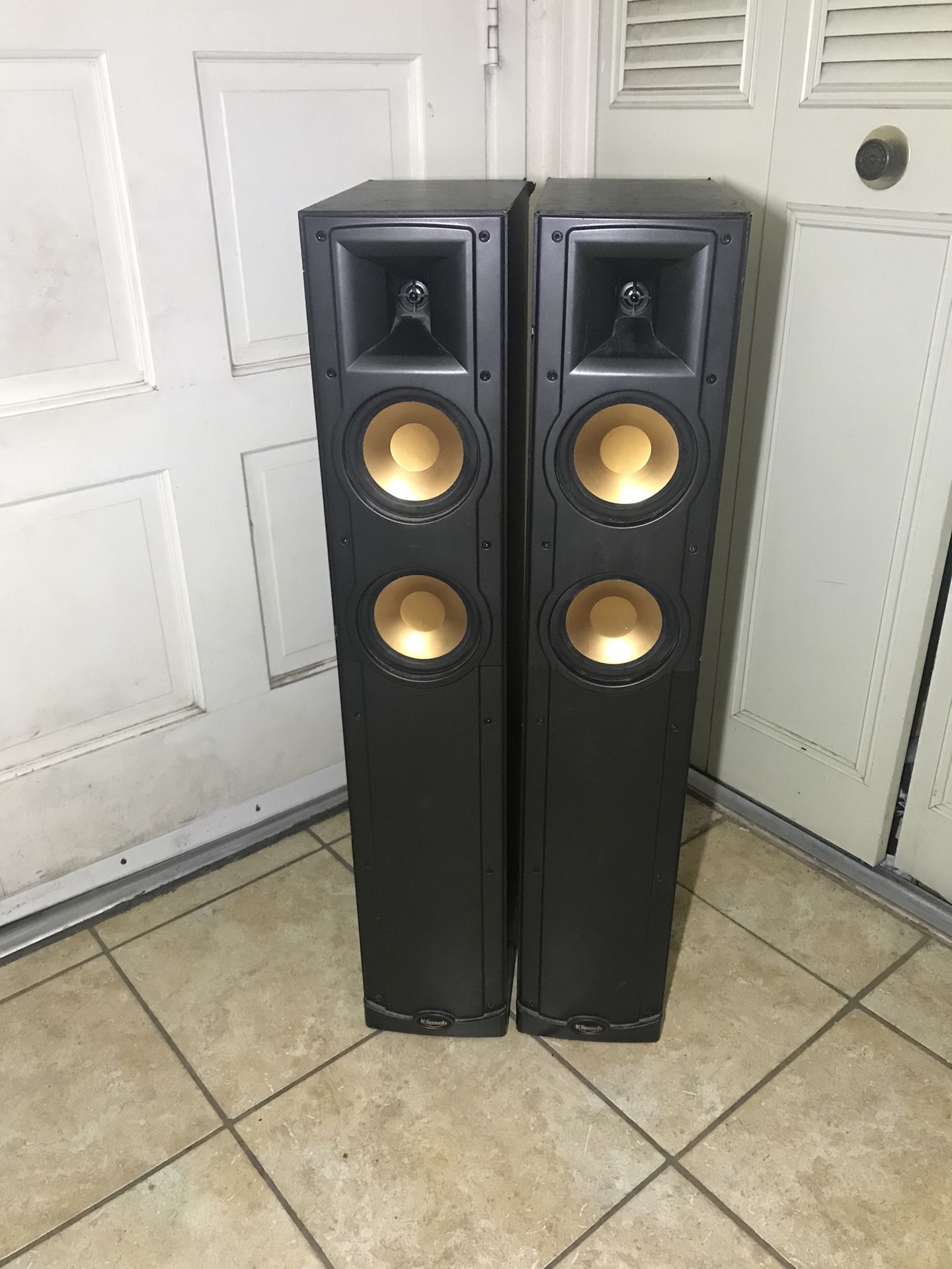 PAIR OF Klipsch RF Black Tower Floor Standing Speakers NICE 🔥🔥