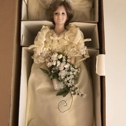 Princess Diana and Flower Girl Wedding Dolls