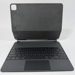 Apple Magic Keyboard for iPad Black A2480 Case