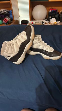 Jordan 11 size 8