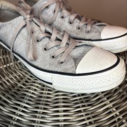 Women shoes