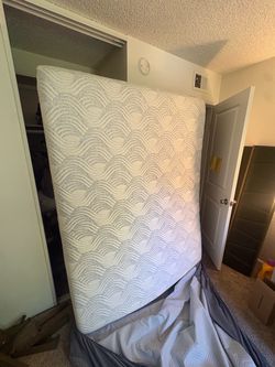 Queen mattress