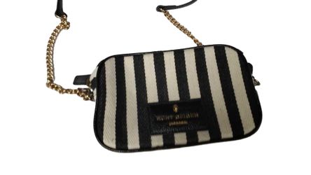 Kurt Geiger London Black Purse / Handbag