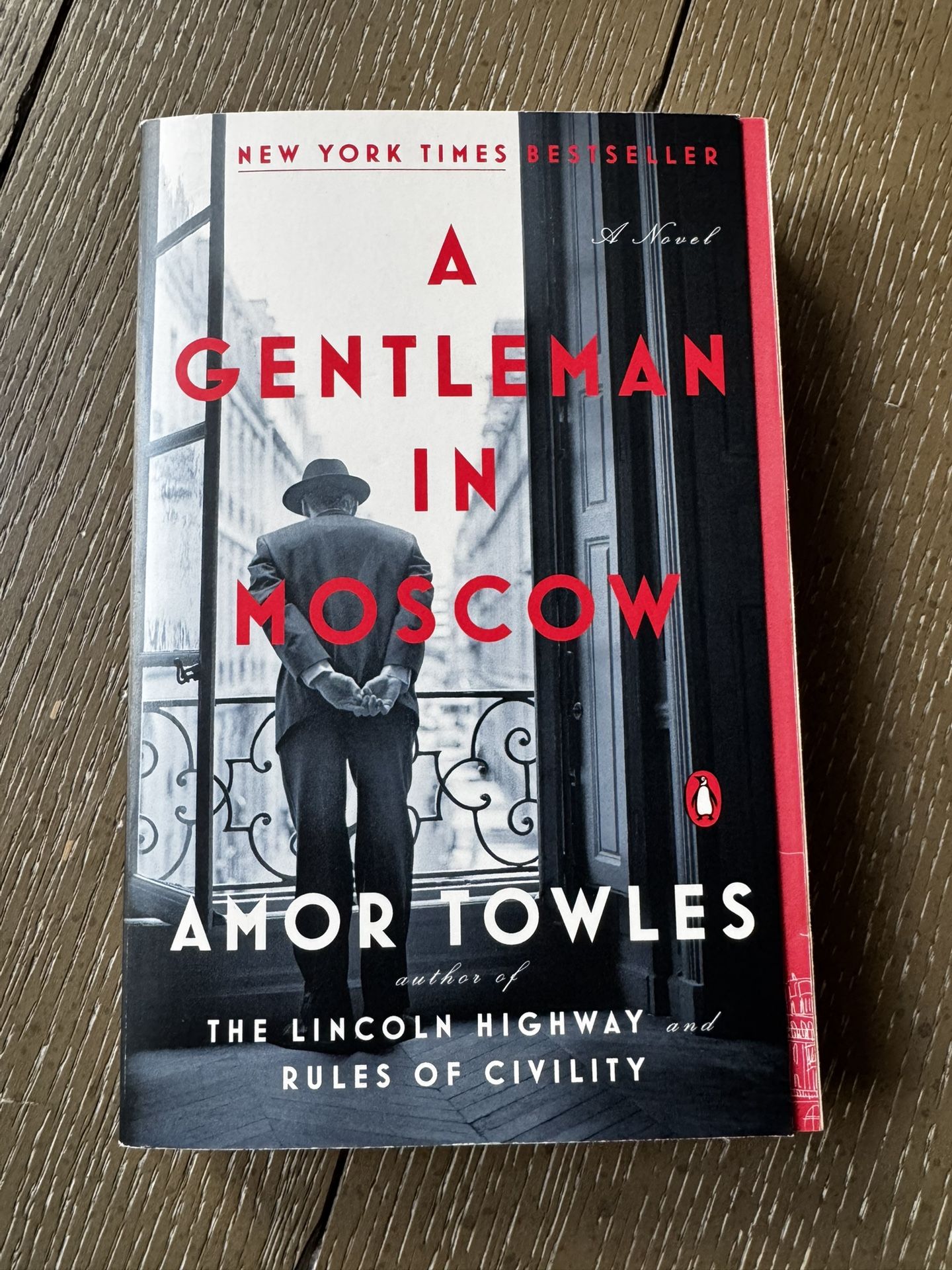 Book || A Gentleman in Moscow by Amor Towles – New York Times Bestseller!
